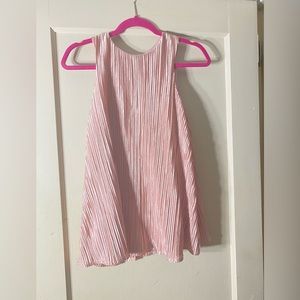 Pink silk top,shirt, blouse, sleeveless, flowy, ridged, button detail in back XS